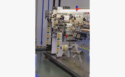 研究室入口
